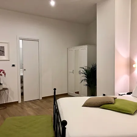 Residenza Madonna Affittacamere 4*